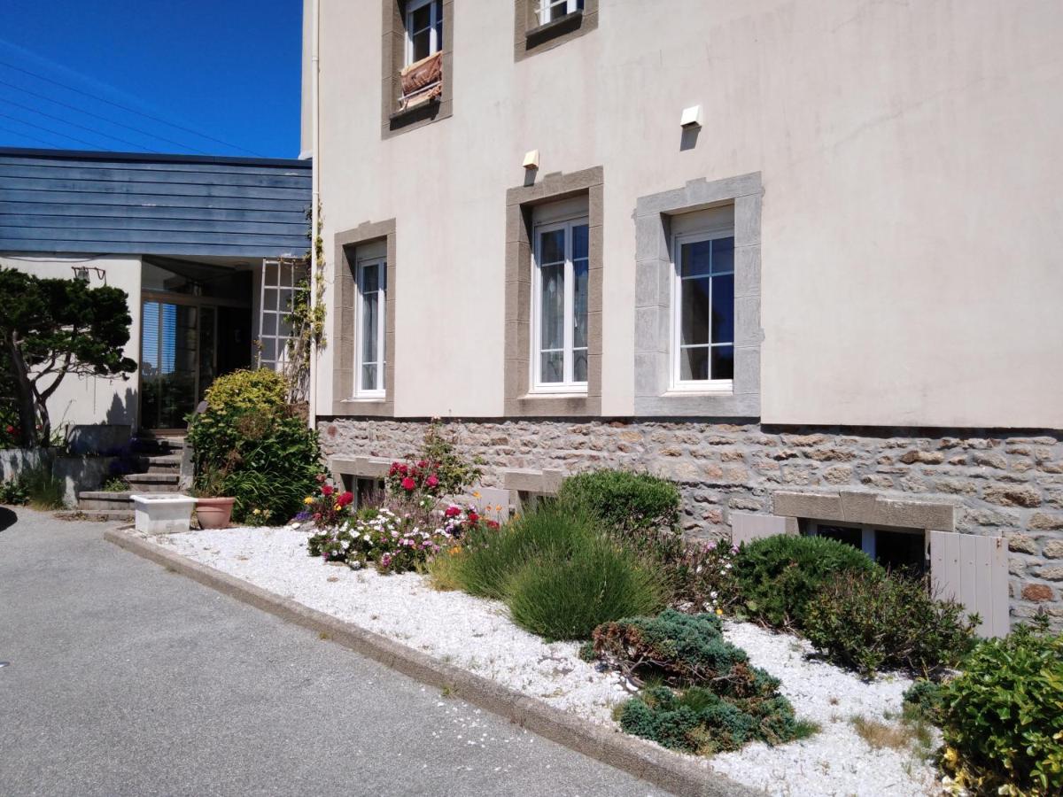 Le Studio Du Ris Douarnenez Bagian luar foto